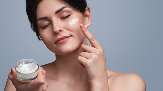 How to Apply Moisturiser the Right Way?